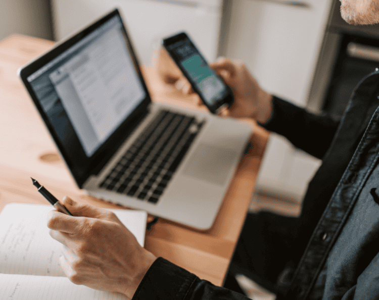 A Day in the Life of a Franchise Owner Blog Pic